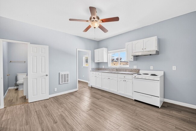Photo - 2212 Myrtle Ave Unidad 10