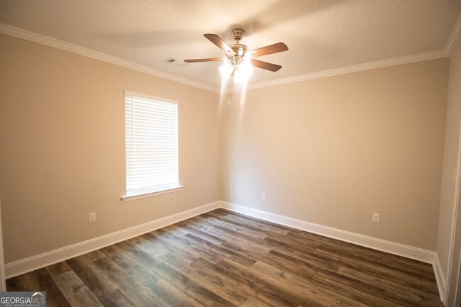 Photo - 106A Woodsedge Dr