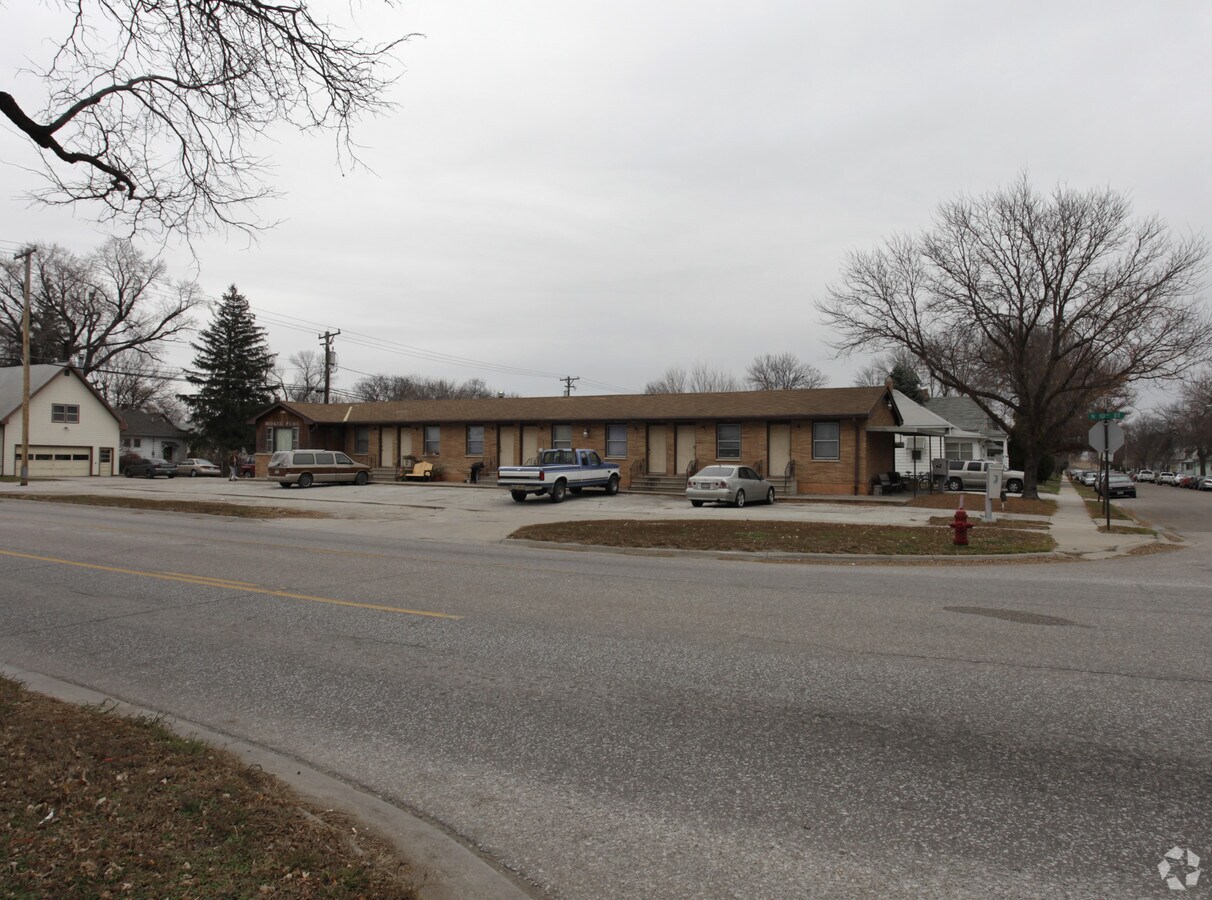 Photo - Husker Place