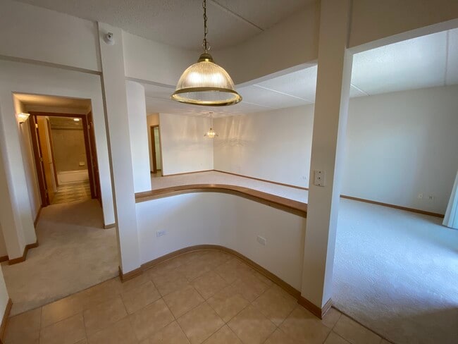 Photo - 20 S Main St Unidad 612