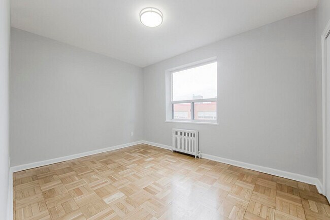 Photo - The Imperial