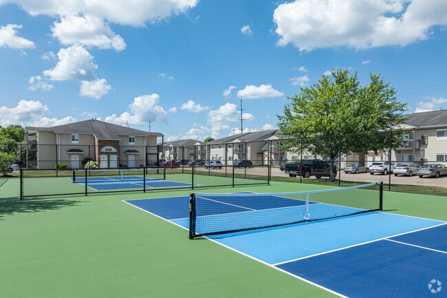 Pickleball Courts
