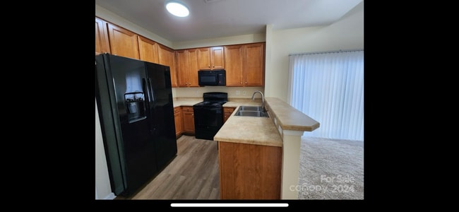 Photo - 10457 Stokeshill Ct