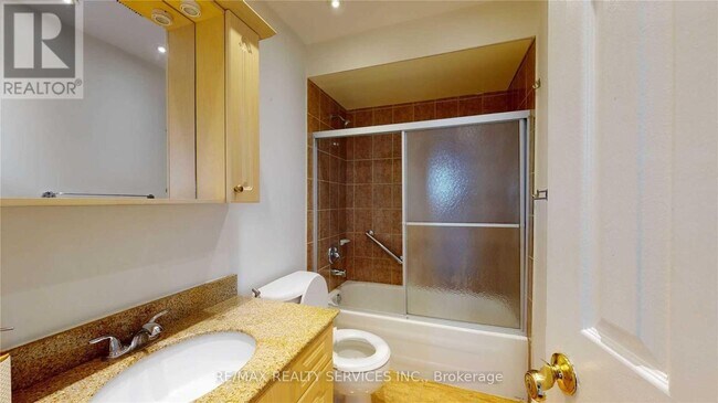 Photo - 44 Elmstead Ct