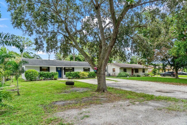 Building Photo - 5282 2nd Rd Rental
