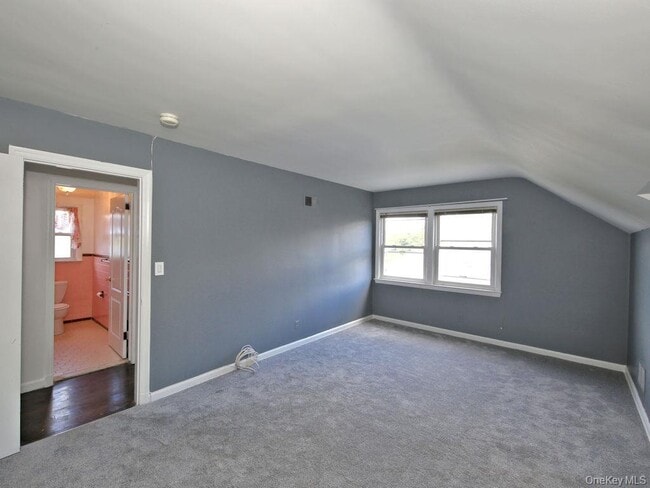 Photo - 295 Gainsborg Ave E Unit 2