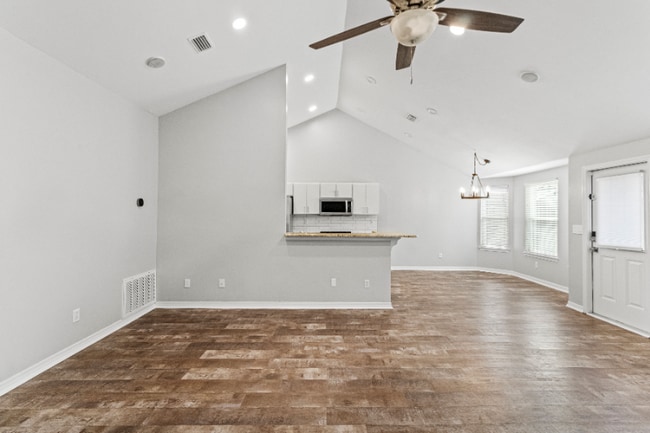 Photo - 1702 Sycamore Ave