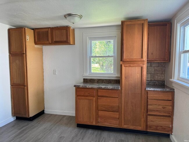 Photo - 2110 E Yale Ave