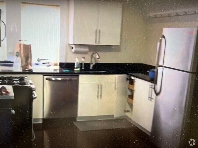 Building Photo - 4 Fayette Park Unit 3 Rental