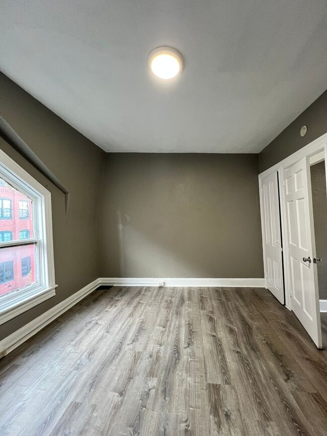 Photo - 5 Bedroom 1 Bath Home Available