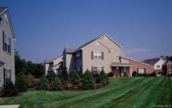 Photo - 13 Neal Path Unidad 13