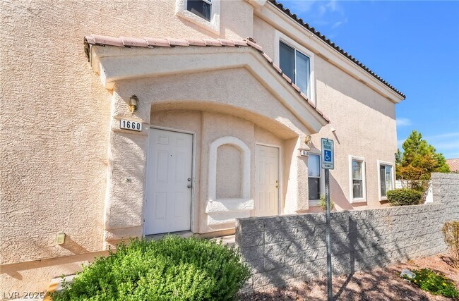 Photo - 1658 Lefty Garcia Way
