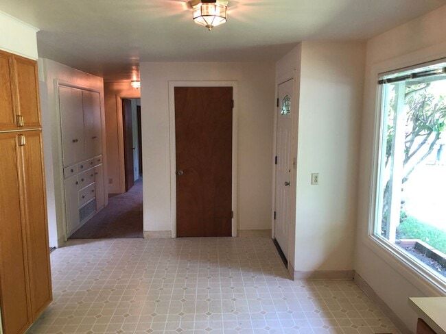 Photo - Charming 2 or 3 bedroom, 1 bath home in Great Location!