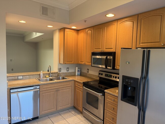 Photo - 9745 Touchton Rd Unidad 1823