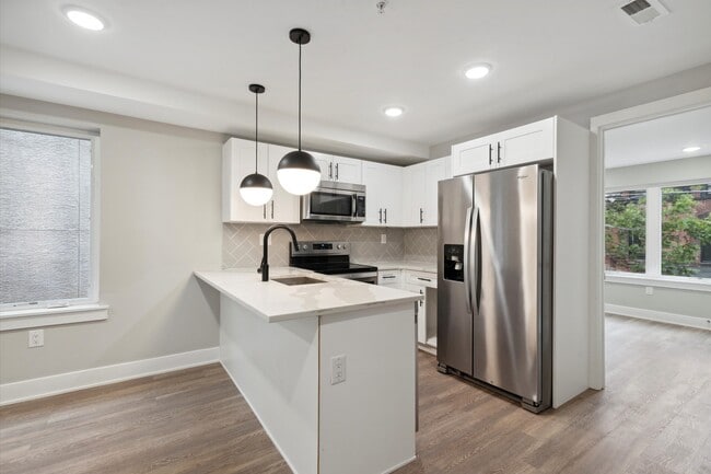 Photo - 1511 N 17th St Unit 3F