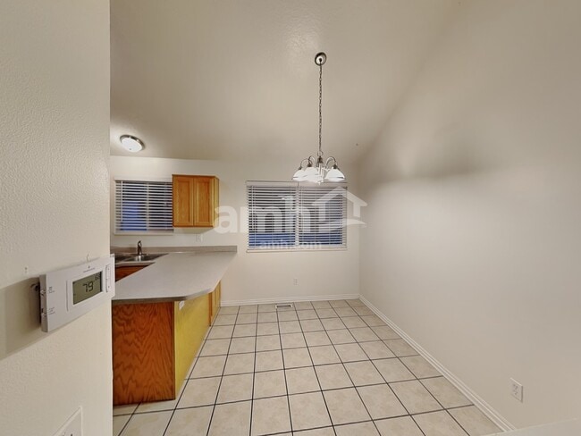 Photo - 1454 Fowler Ave