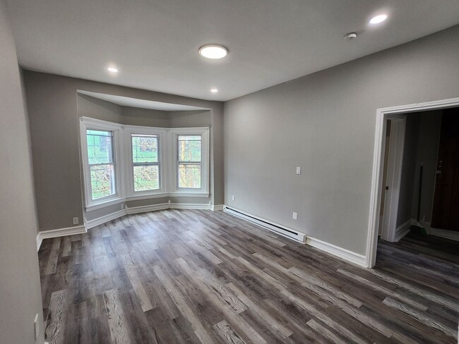 Photo - 818 Walnut St Unit 5