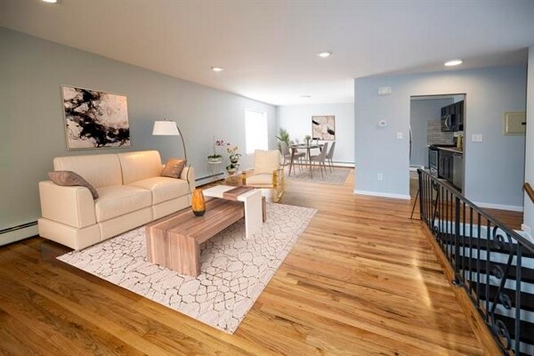 Photo - Runnymede Gardens