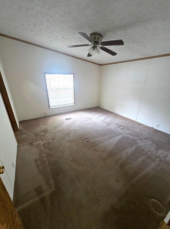 1435 N Milford Rd