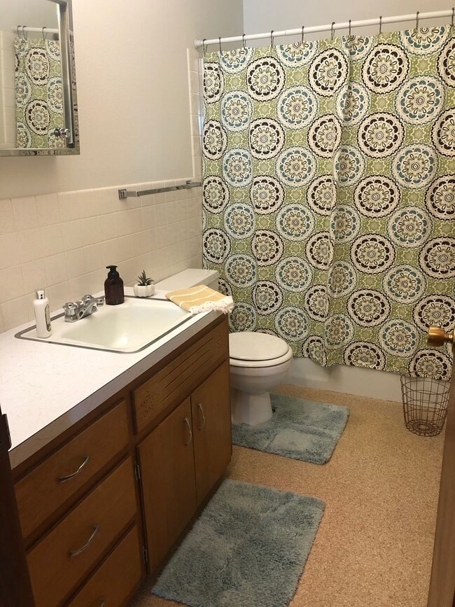 Photo - Cute side by side duplex Unidad 2324
