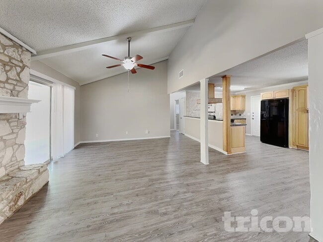 Photo - 4909 Tiffany Ln