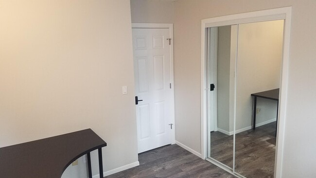 Photo - 4983 Wood Brook Ct Unit 2