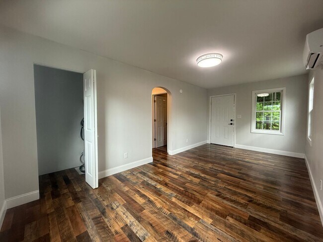 Photo - 590-594 North St Newport TN 37821 Unit 590 North St