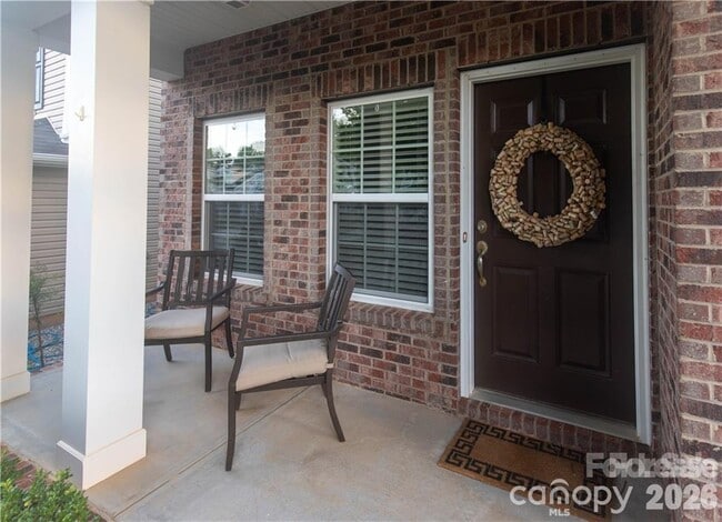 Photo - 123 Colville Rd