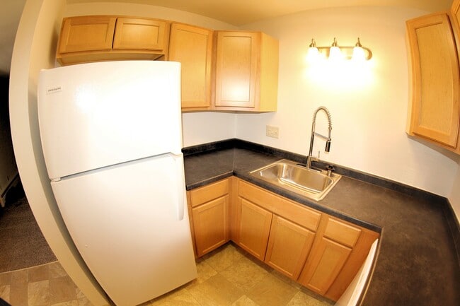 Photo - Bishop's Place Apartments