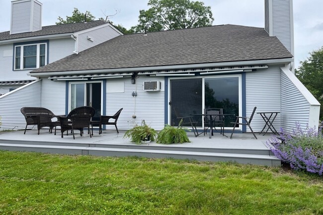 Photo - 22 Northshore Dr