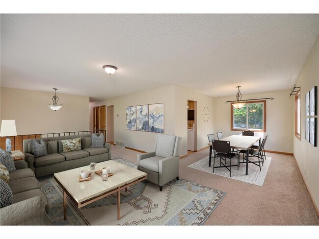 Photo - 8106 Dakota Ln