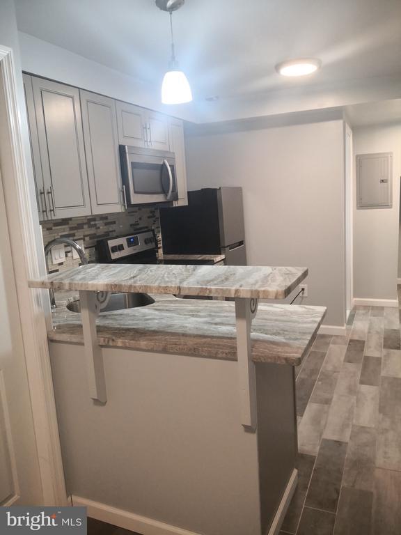 Photo - 600 N 11th St