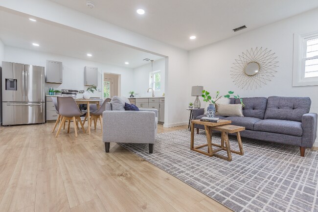 Photo - 3311 Tarlton Ave