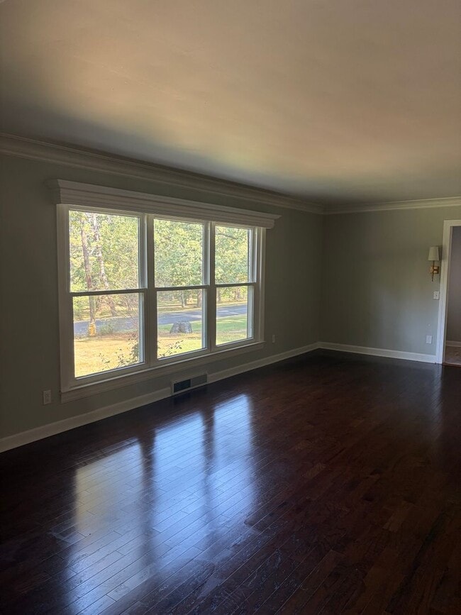 Photo - 1300 N Waldron Rd