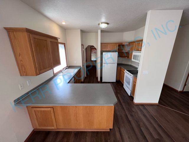 Photo - 3794 NE Fairview Lake Way