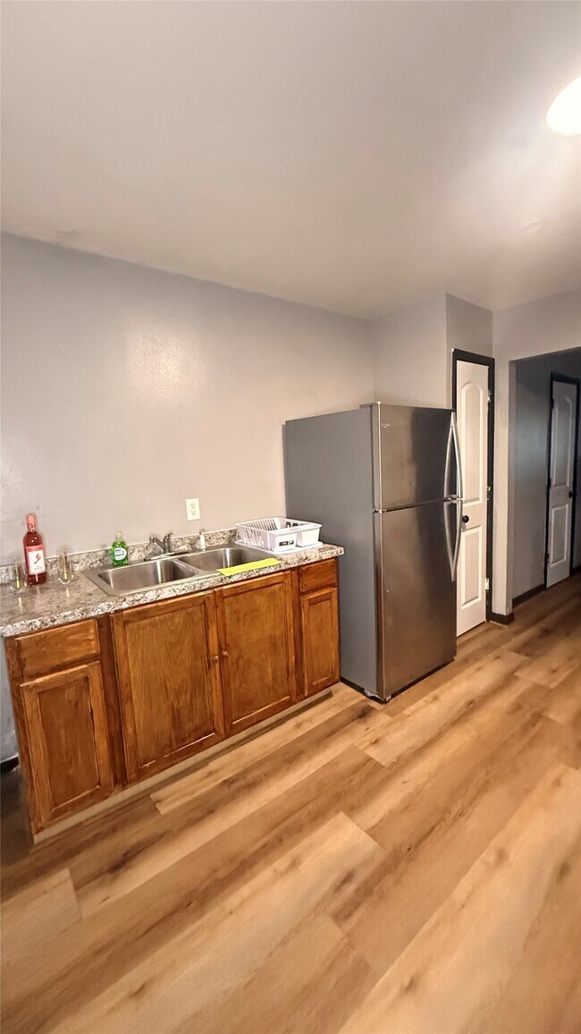Photo - 2619 Canfield St Unit 1
