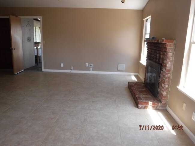 Photo - 1706 Brookglen Dr