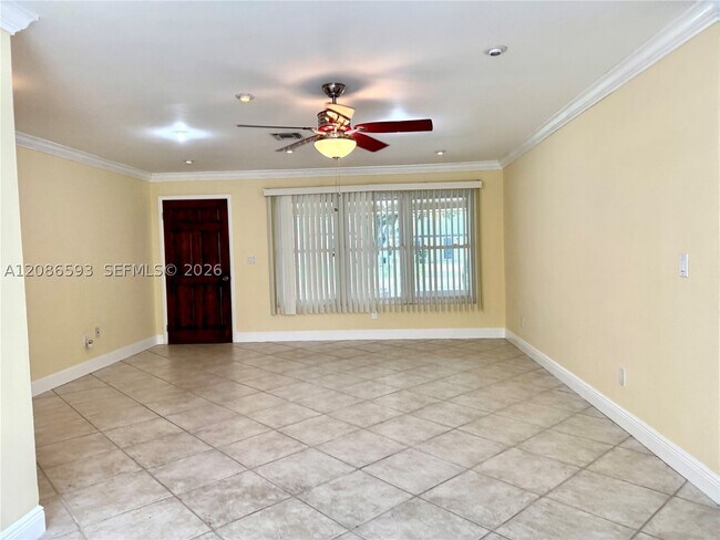 Photo - 1611 NE 35th St