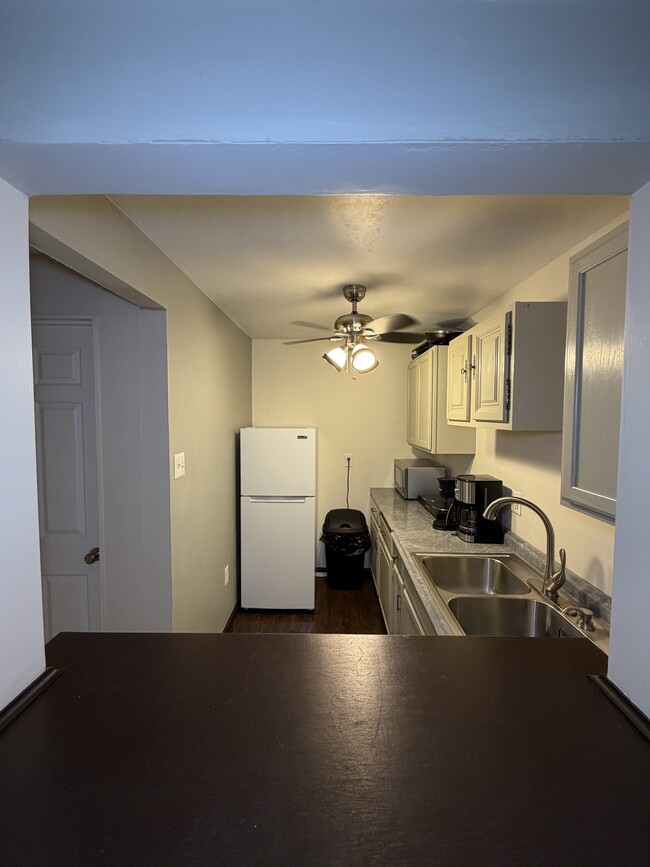 Photo - 4609 Luxberry Dr