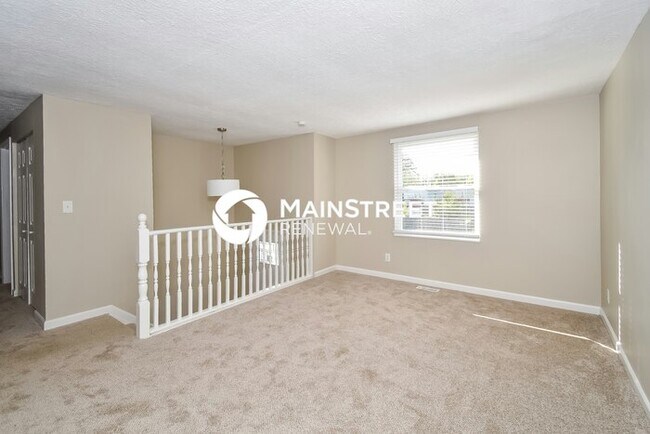 Photo - 4 Bedroom Pet-Friendly Home in Louisville,...