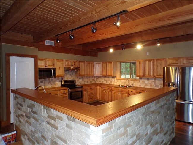 Photo - 2672 Twin Hills Rd