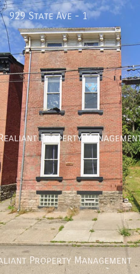 Building Photo - 929 State Ave Unit 1