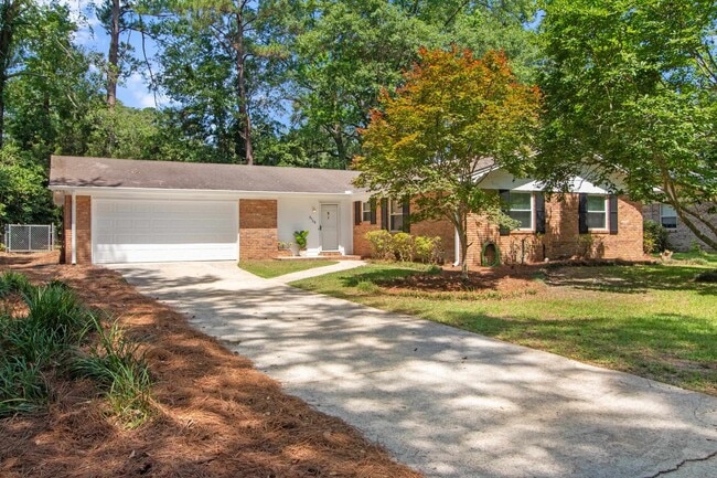 Photo - 3108 Briarwood Dr