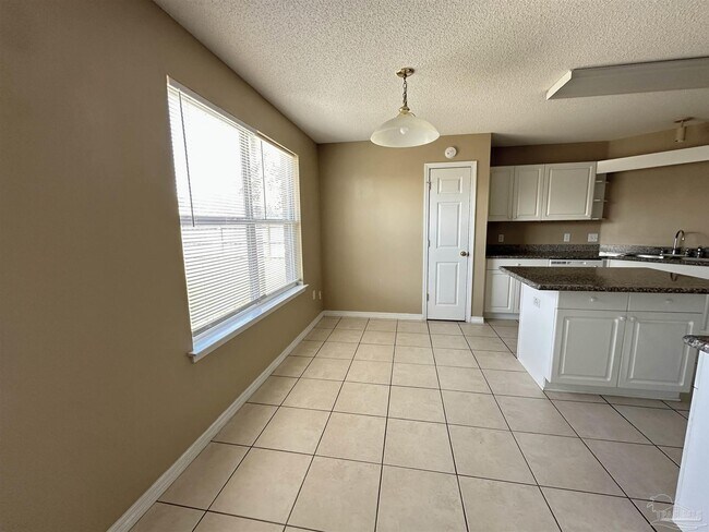 Photo - 2028 Coral Reef Rd