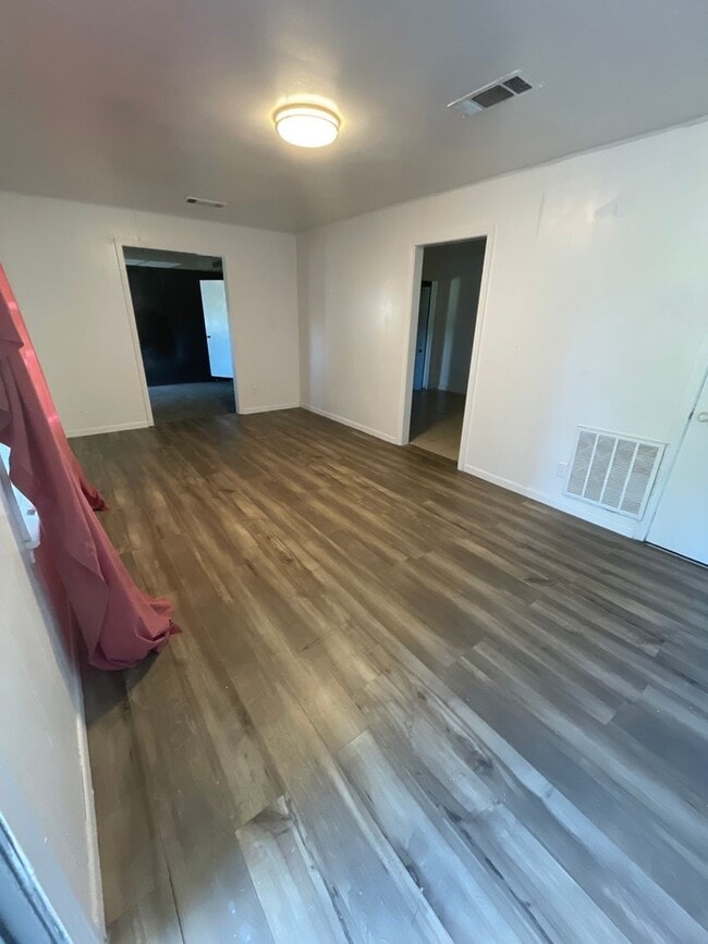 Photo - Spacious Sunset Acres Home