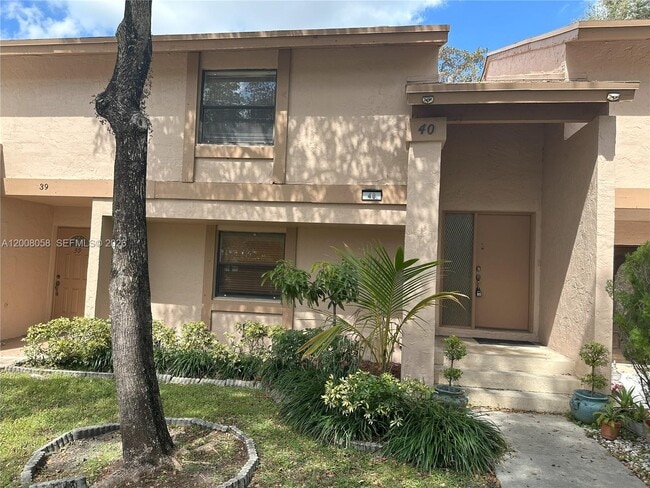 Building Photo - 40 Chestnut Cir