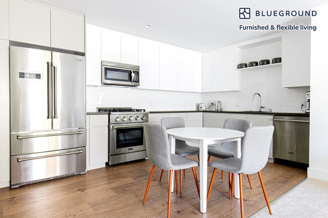 Photo - 350 Sharon Park Dr Unidad FL3-ID500