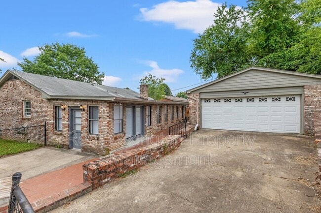 Photo - 228 Kenlock Dr