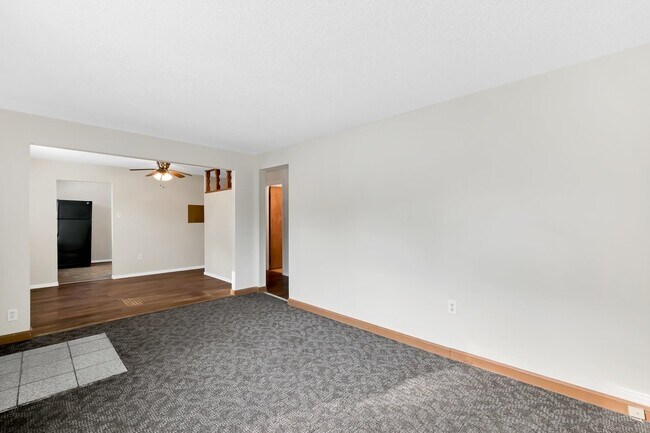 Photo - Spacious 3 Bedroom Ready to be rented. Section 8 Welcome