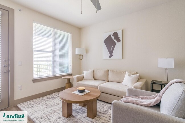Building Photo - 300 Enclave Dr Rental